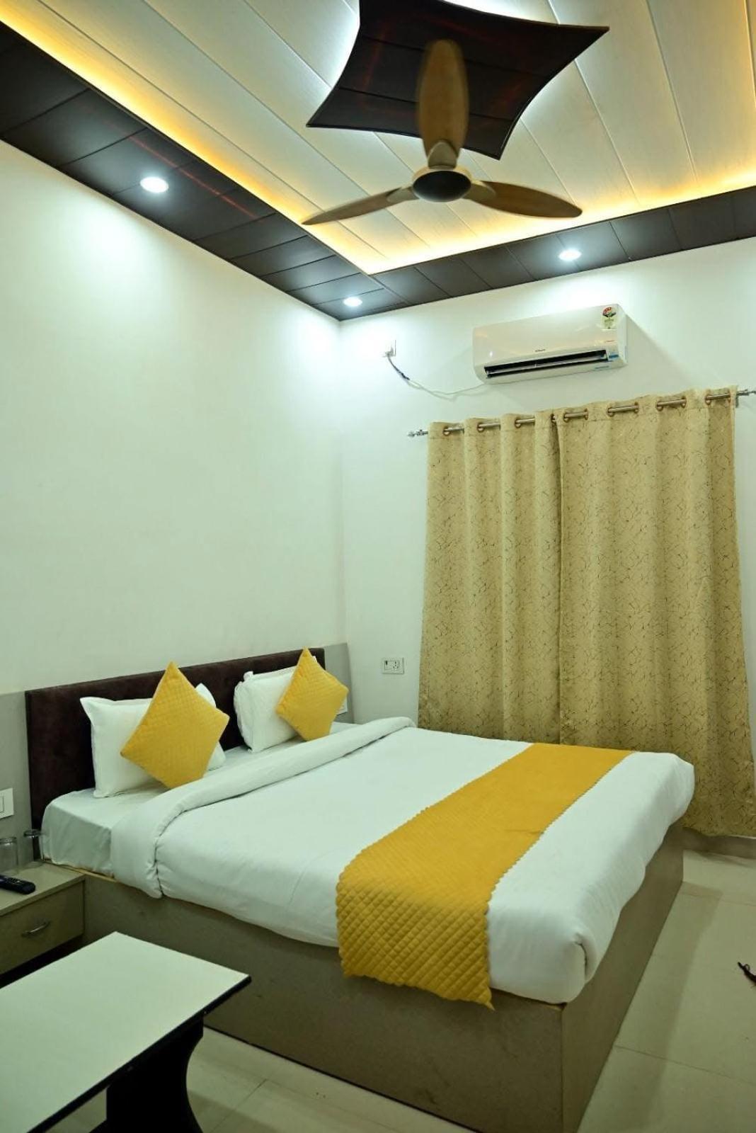 Maharastra Bhavan Atithi Grah Naimisharanya Luaran gambar